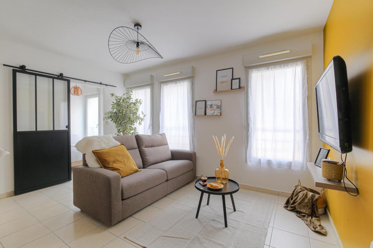 Le Louis D'Or -Acces Facile Gare/Eurexpo/Aeoroport Apartman Villeurbanne Kültér fotó